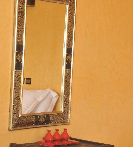 ホテル Aftas Trip