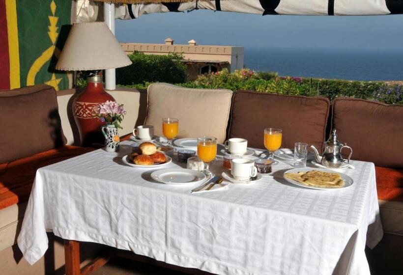 ホテル Aftas Trip