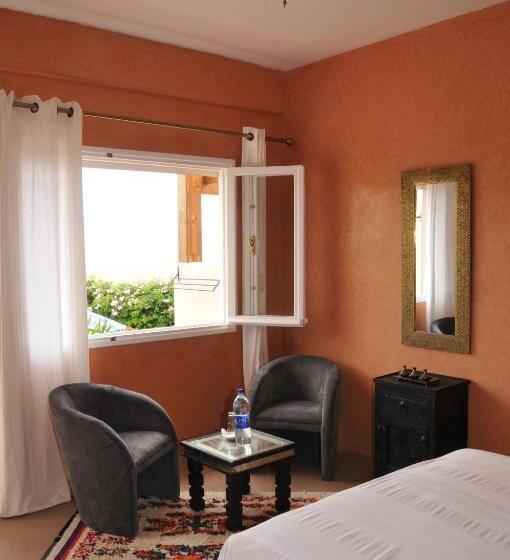 ホテル Aftas Trip