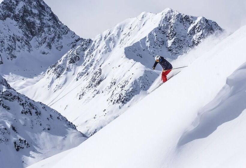 Отель Alagna Mountain Resort & Spa