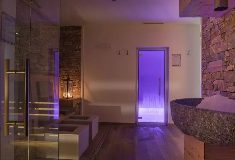 Hotelli Alagna Mountain Resort & Spa