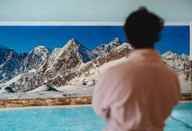 Hotelli Alagna Mountain Resort & Spa