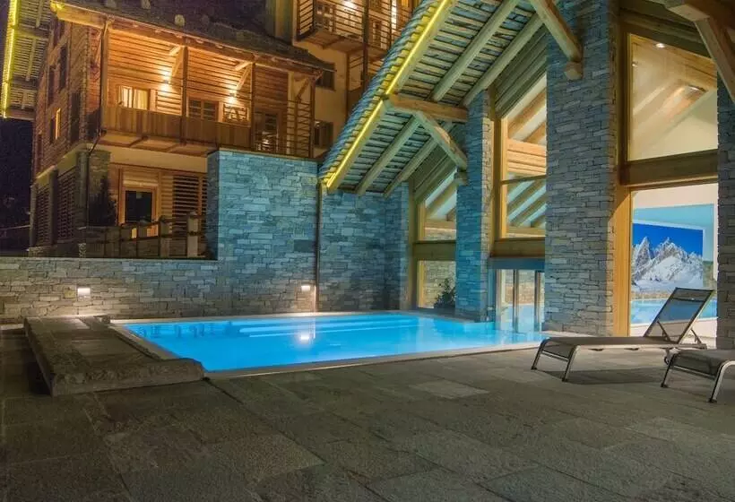 Hotelli Alagna Mountain Resort & Spa