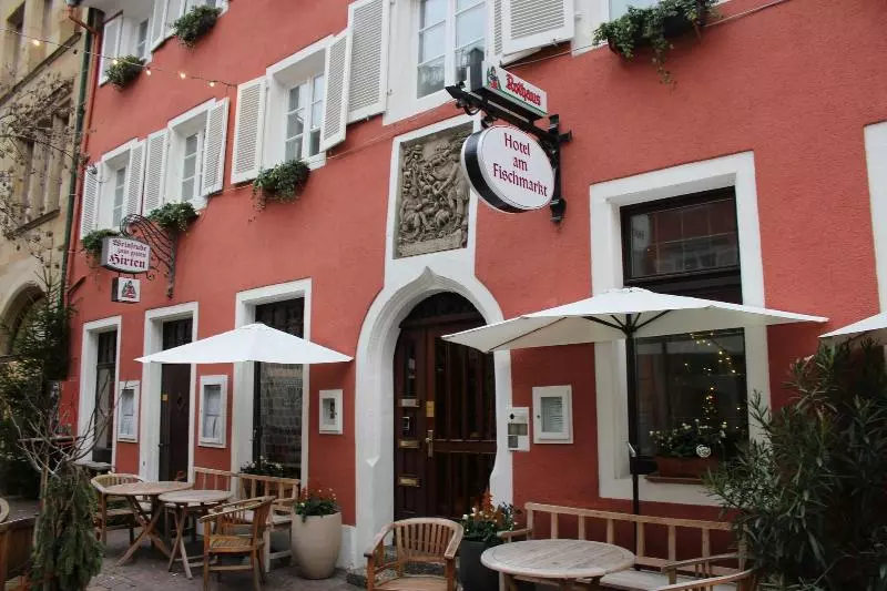 ホテル Am Fischmarkt