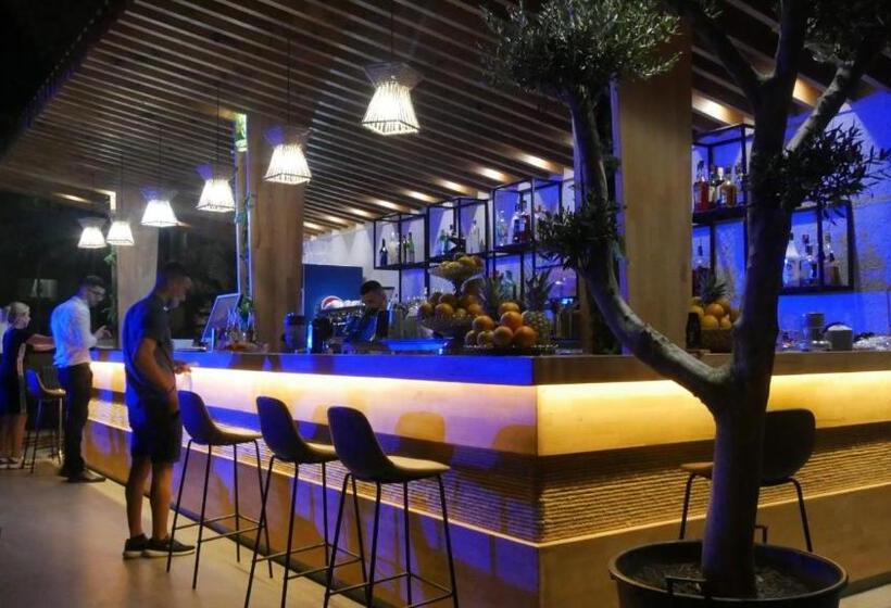 Fafa Premium Hotel & Spa