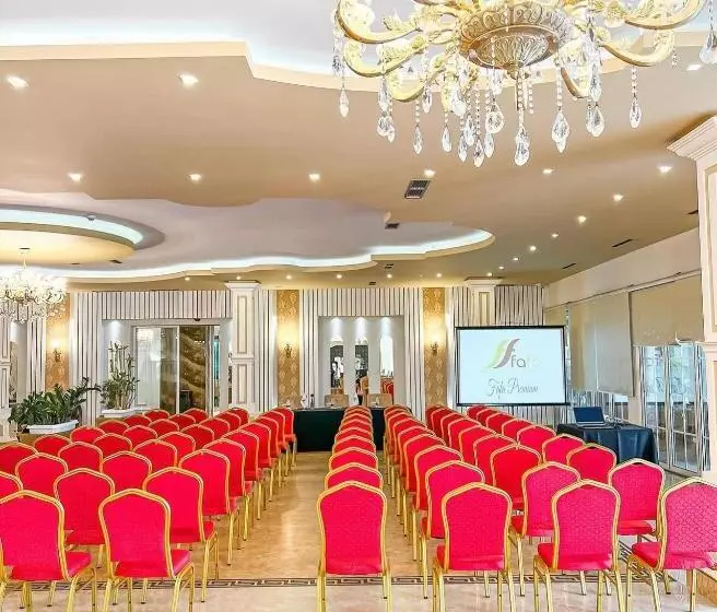 Fafa Premium Hotel & Spa