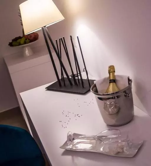 هتل Malucri Resort