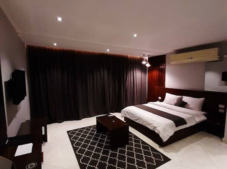 هتل Nakhil Inn Residence