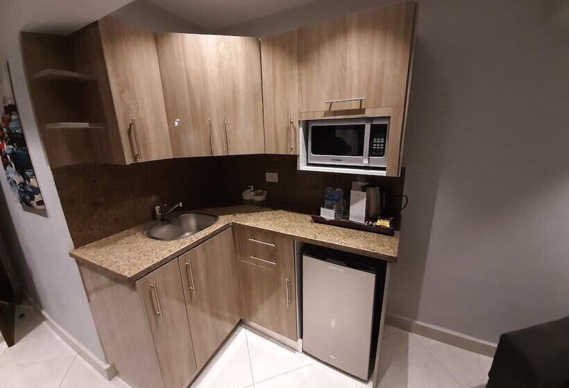 هتل Nakhil Inn Residence