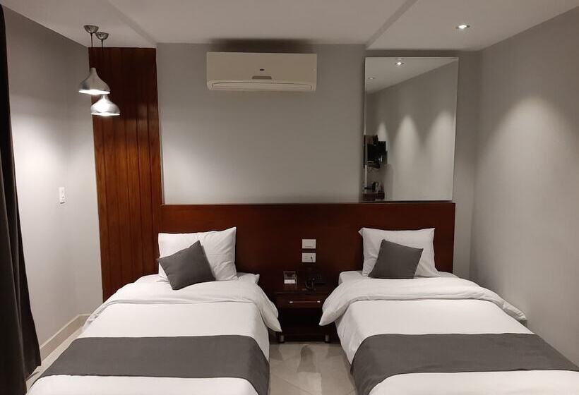 هتل Nakhil Inn Residence