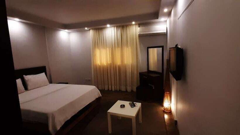 هتل Nakhil Inn Residence