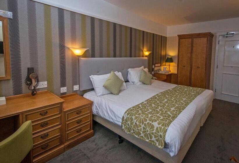 Отель The Cottage