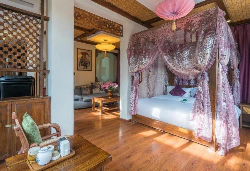 Love Cloud Boutique Chain Hotel Naxi Style