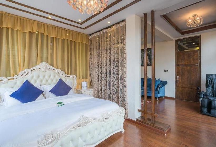 Love Cloud Boutique Chain Hotel Naxi Style