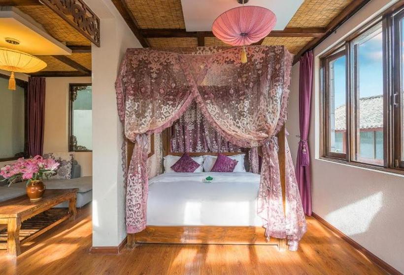 Love Cloud Boutique Chain Hotel Naxi Style