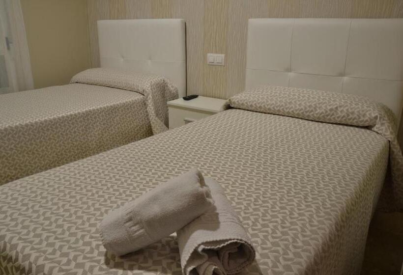 旅馆 Hostal El Bugar