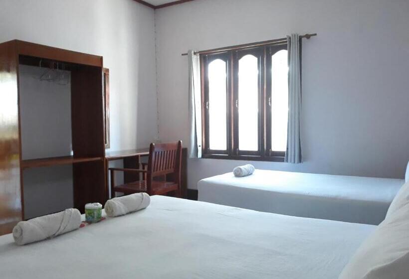 호스텔 Mama Leurth Sunset Guesthouse