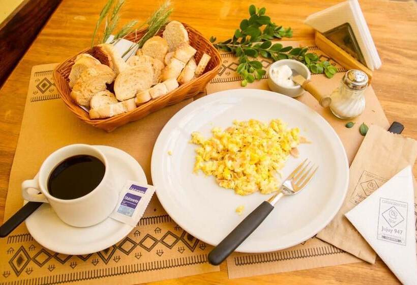 هاستل Yanquetruz