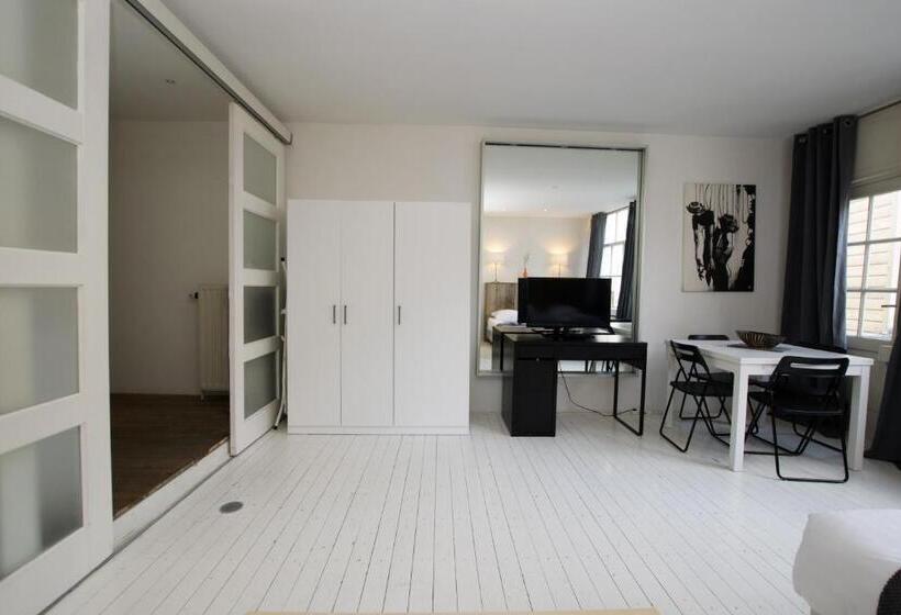 住宿加早餐 Amsliving