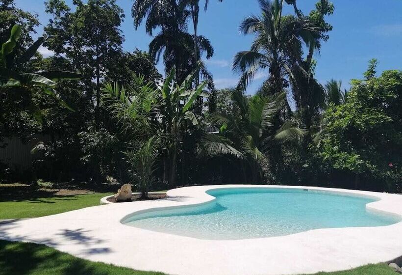 تختخواب و صبحانه Escape Caribeño