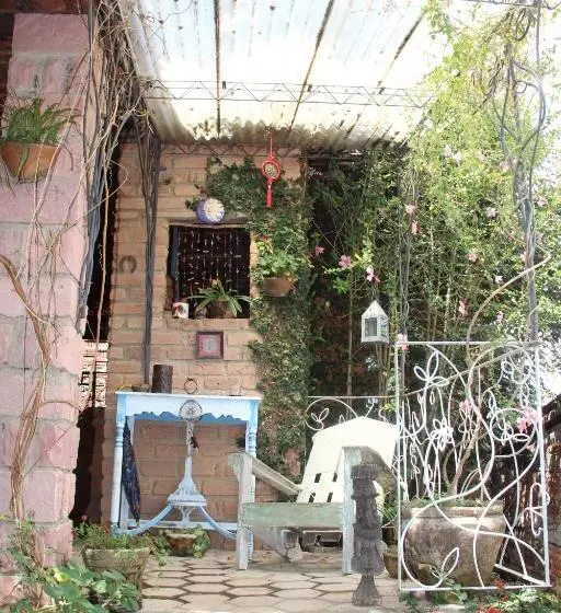 Aamiaismajoitus (B&B) Hostelvi Guesthouse