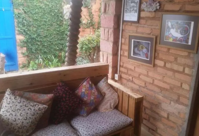 Aamiaismajoitus (B&B) Hostelvi Guesthouse