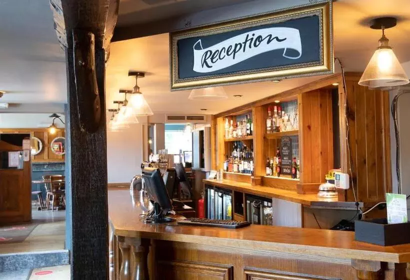 ホテル Heart Of England, Northampton By Marston's Inns