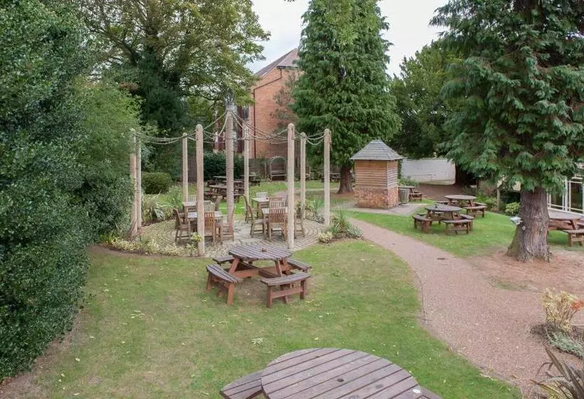 ホテル Heart Of England, Northampton By Marston's Inns