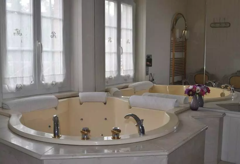 Hotelli Le Moulin De Rudelle