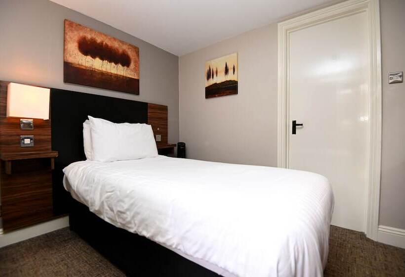 בית מלון כפרי Original White Hart, Ringwood By Marston's Inns