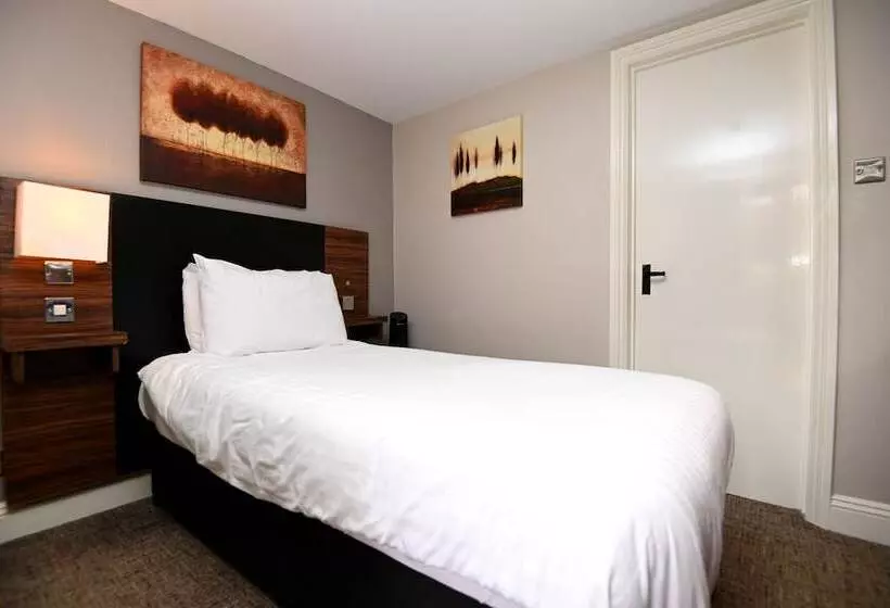 Hotelli Original White Hart, Ringwood By Marston's Inns