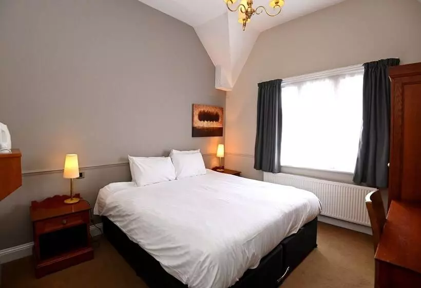 Hotelli Original White Hart, Ringwood By Marston's Inns