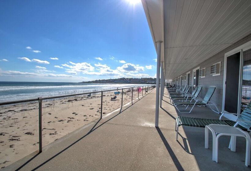 Norseman Resort On The Beach