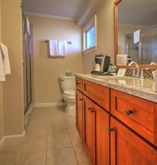 Norseman Resort On The Beach