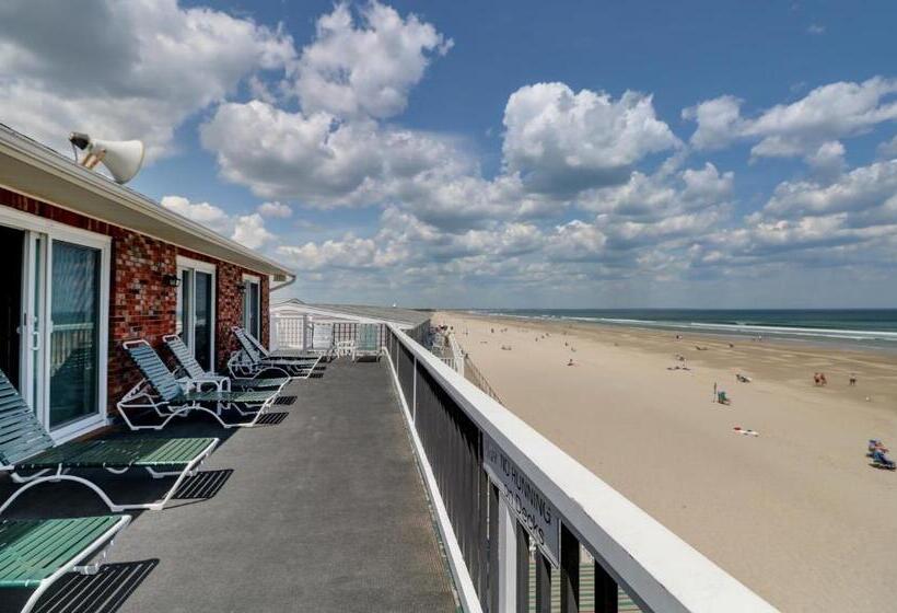 Norseman Resort On The Beach