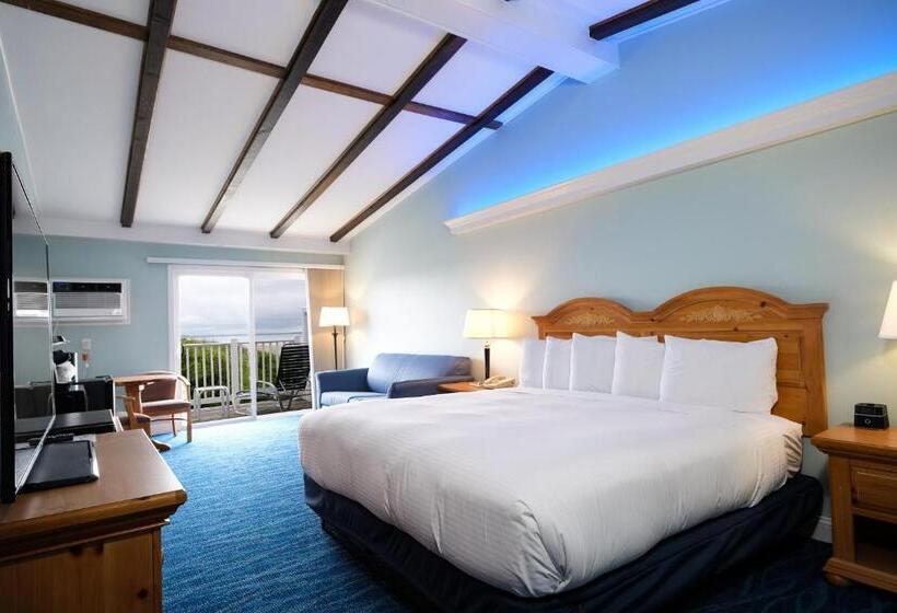 Norseman Resort On The Beach