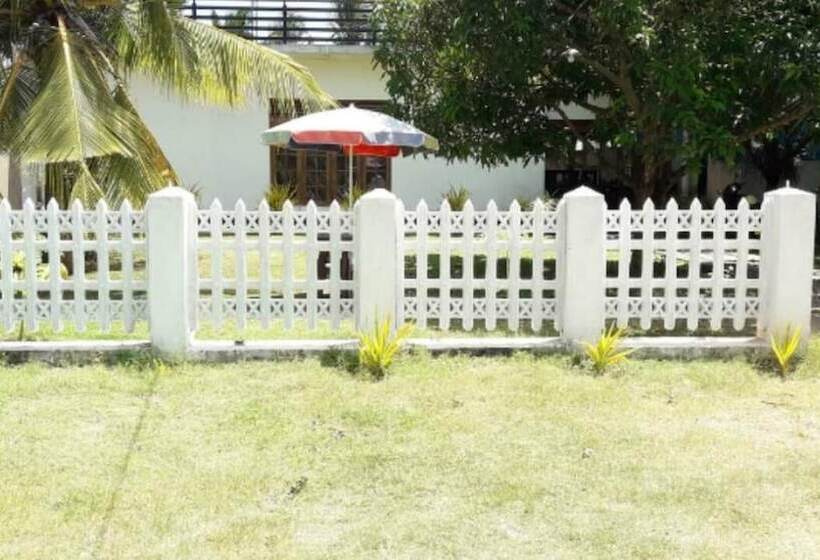 Bed and Breakfast The Max Villa