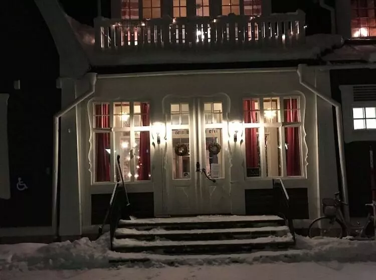 ベッドアンドブレックファースト Trunna Vandrarhem & Konferens