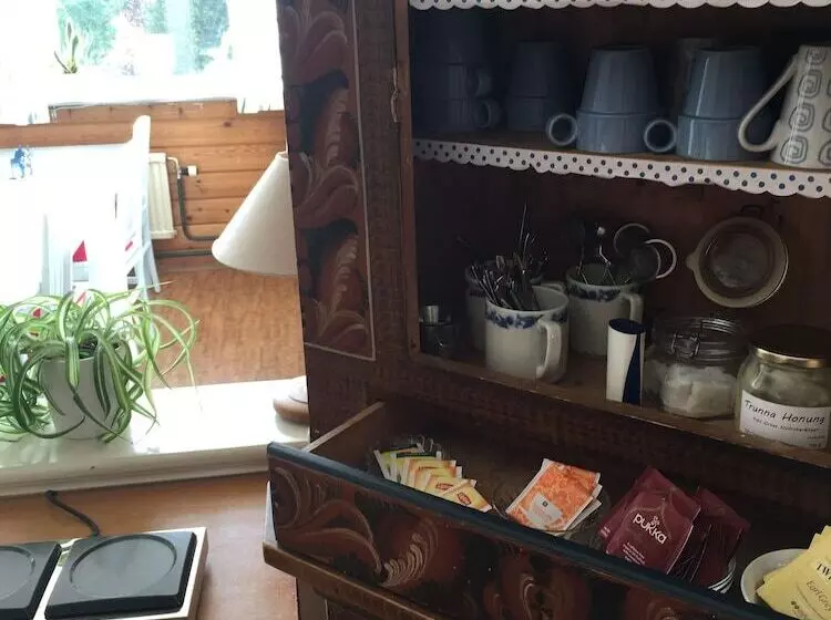 ベッドアンドブレックファースト Trunna Vandrarhem & Konferens