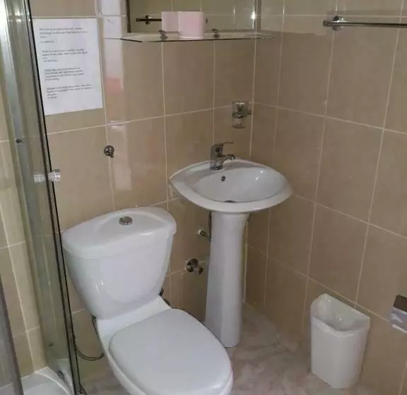 تختخواب و صبحانه Yria Residencial