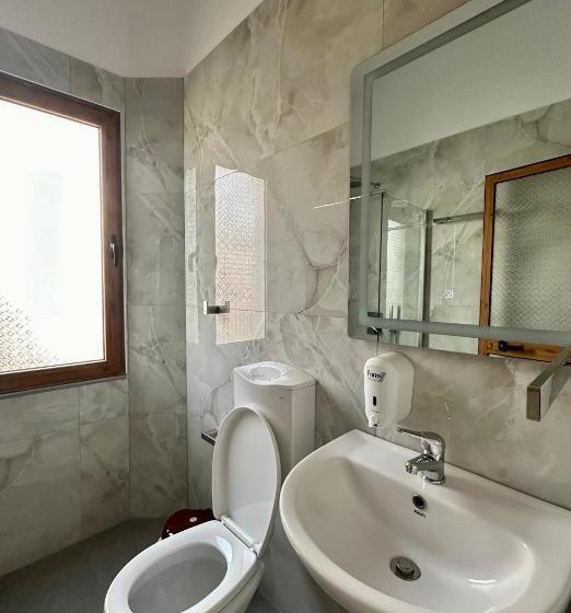 בית מלון כפרי Athina