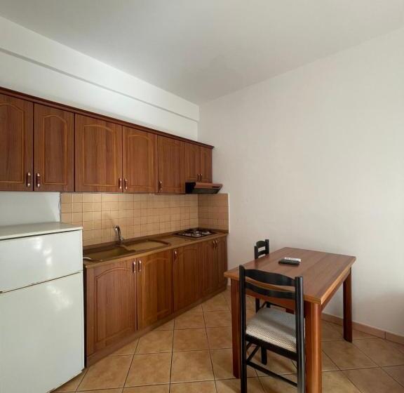 בית מלון כפרי Athina