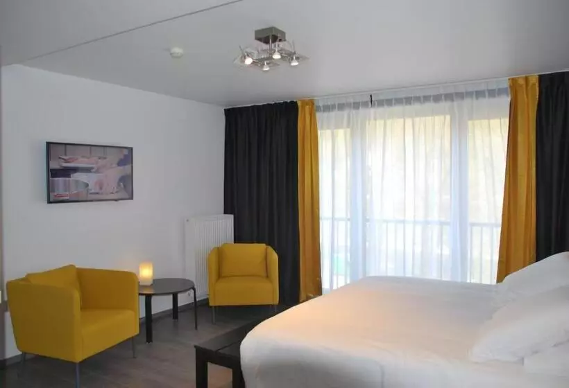 ホテル Le Durbuysien