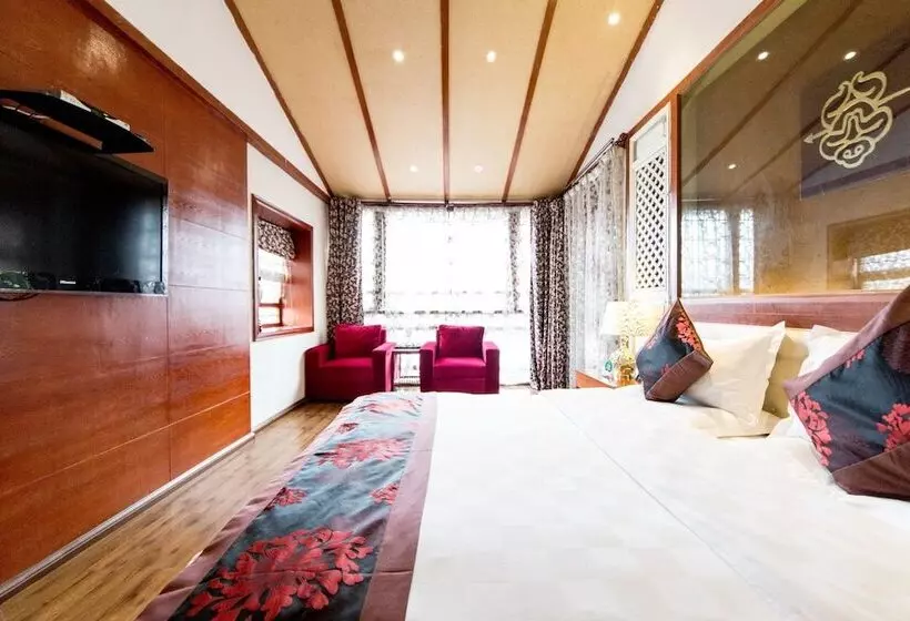 Hotelli Lijiang Bairui Vacation