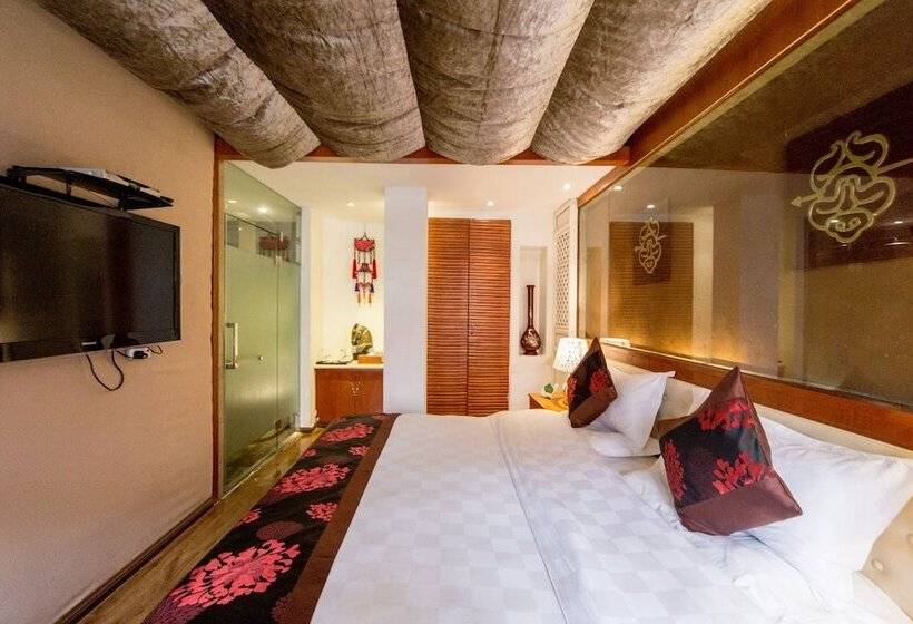 Отель Lijiang Bairui Vacation