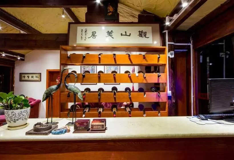 Hotelli Lijiang Bairui Vacation