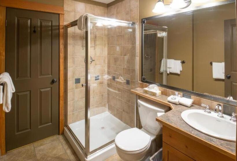 استراحتگاه Timberline Lodges By Fernie Lodging Co