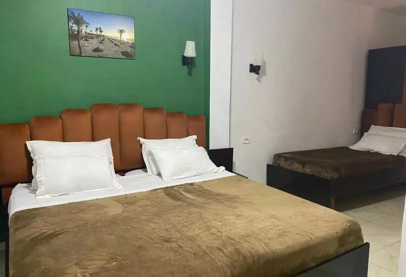 هاستل Métropole Résidence