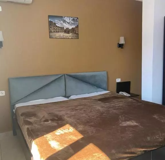 هاستل Métropole Résidence