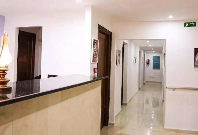 هاستل Métropole Résidence